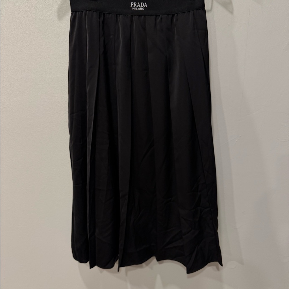 Prada Elegant Black A-Line Skirt
